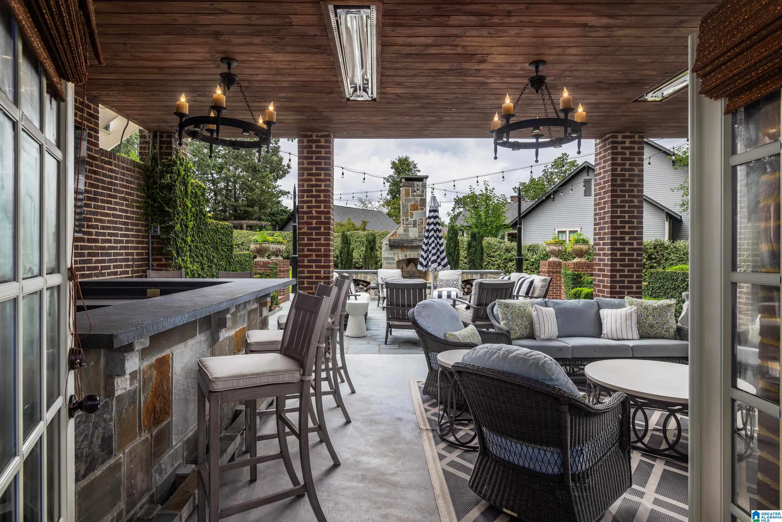 625 FOUNDERS PARK DRIVE W