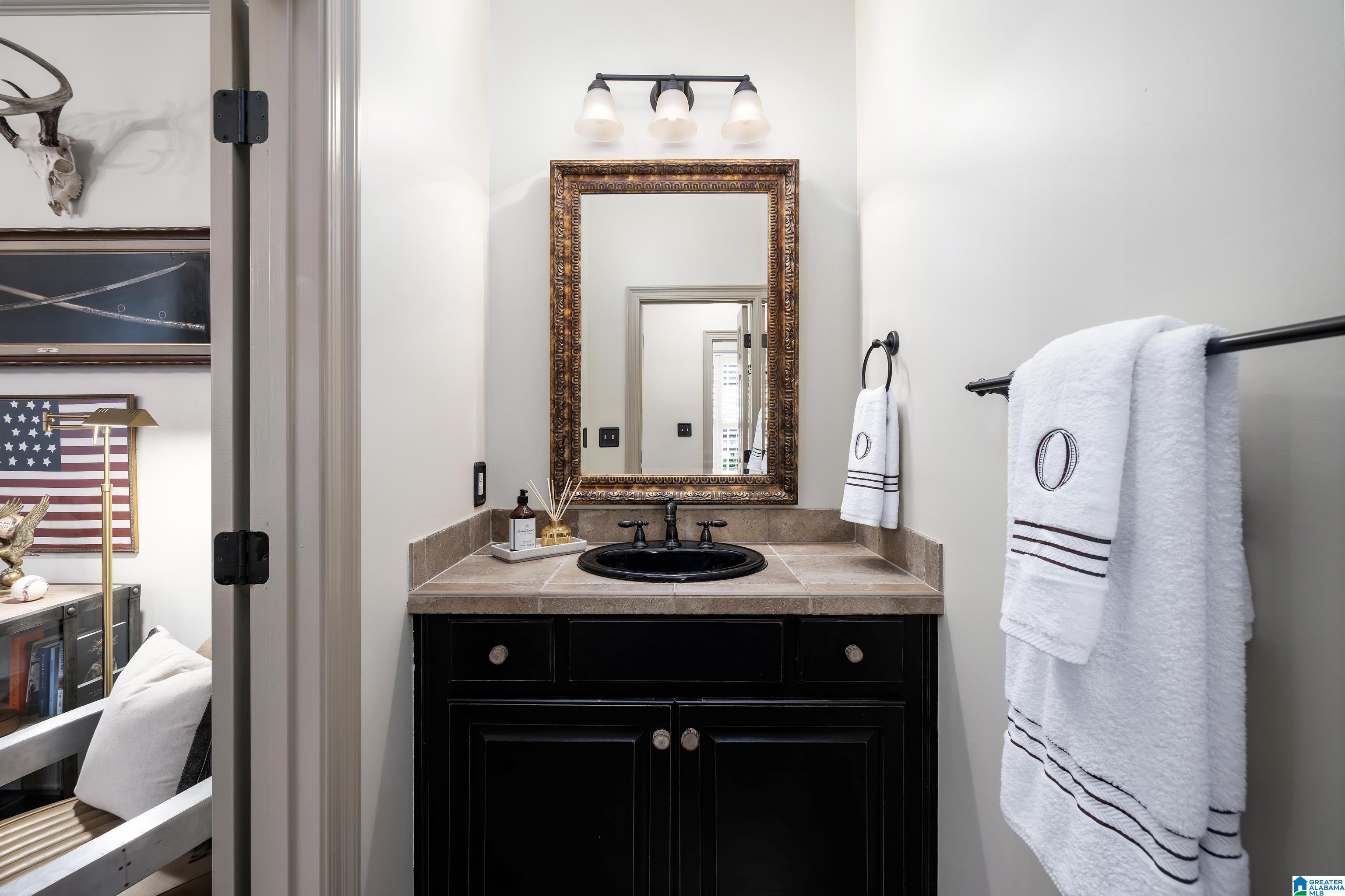 625 FOUNDERS PARK DRIVE W