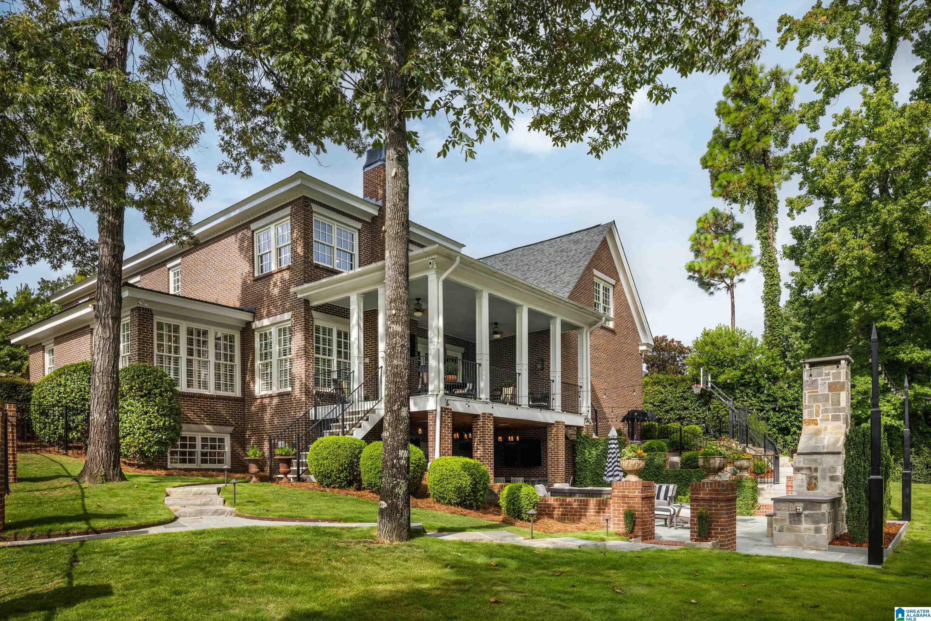 625 FOUNDERS PARK DRIVE W