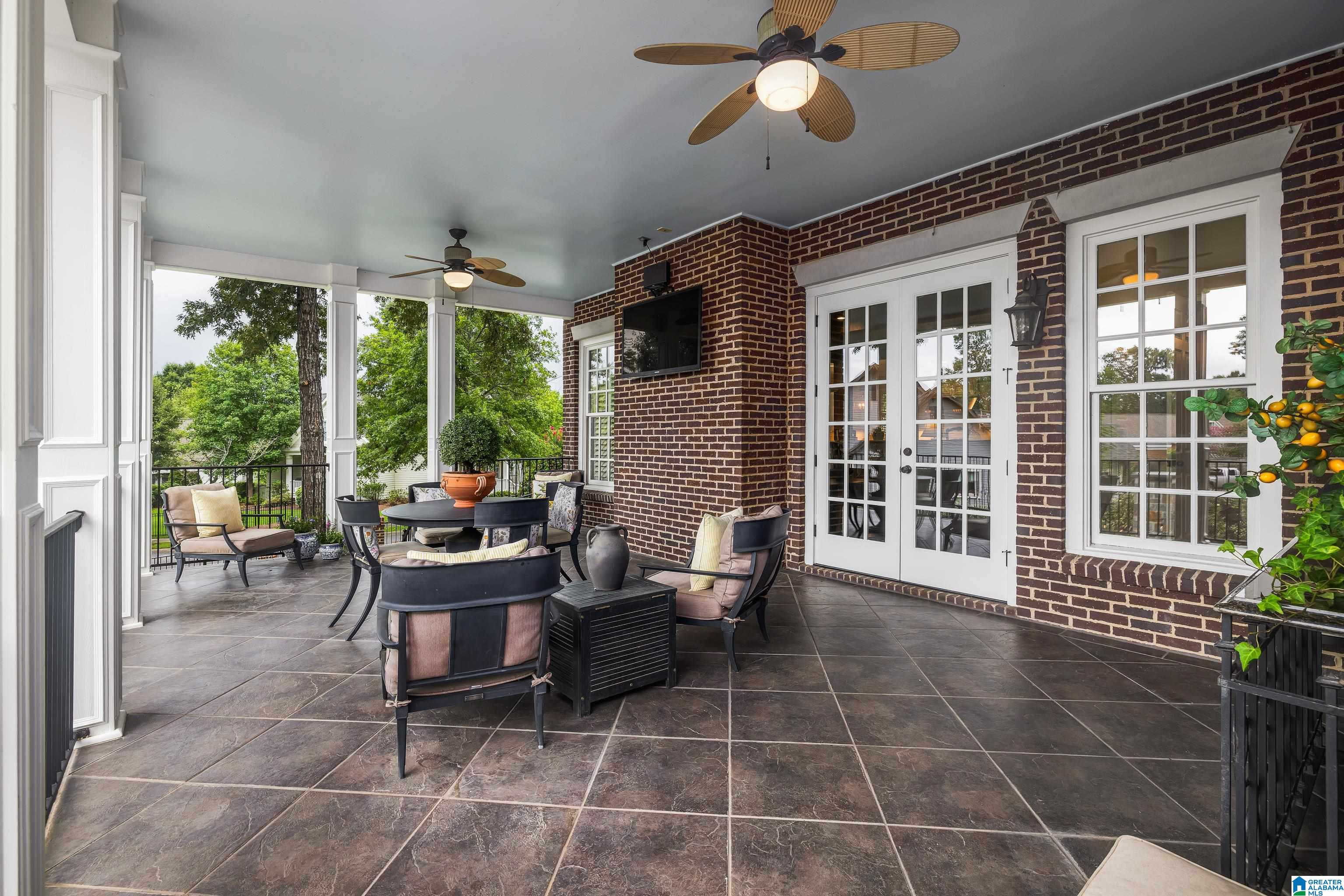 625 FOUNDERS PARK DRIVE W