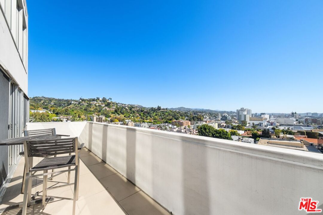 7135 Hollywood Blvd Unit: 1210