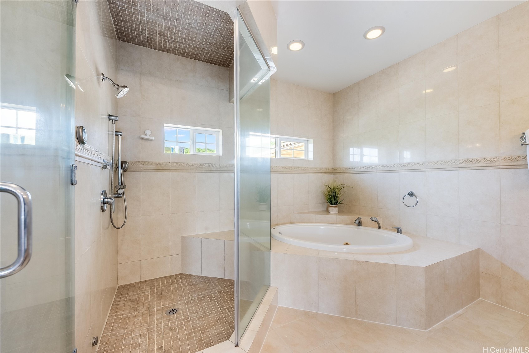 1327 Kamehame Drive