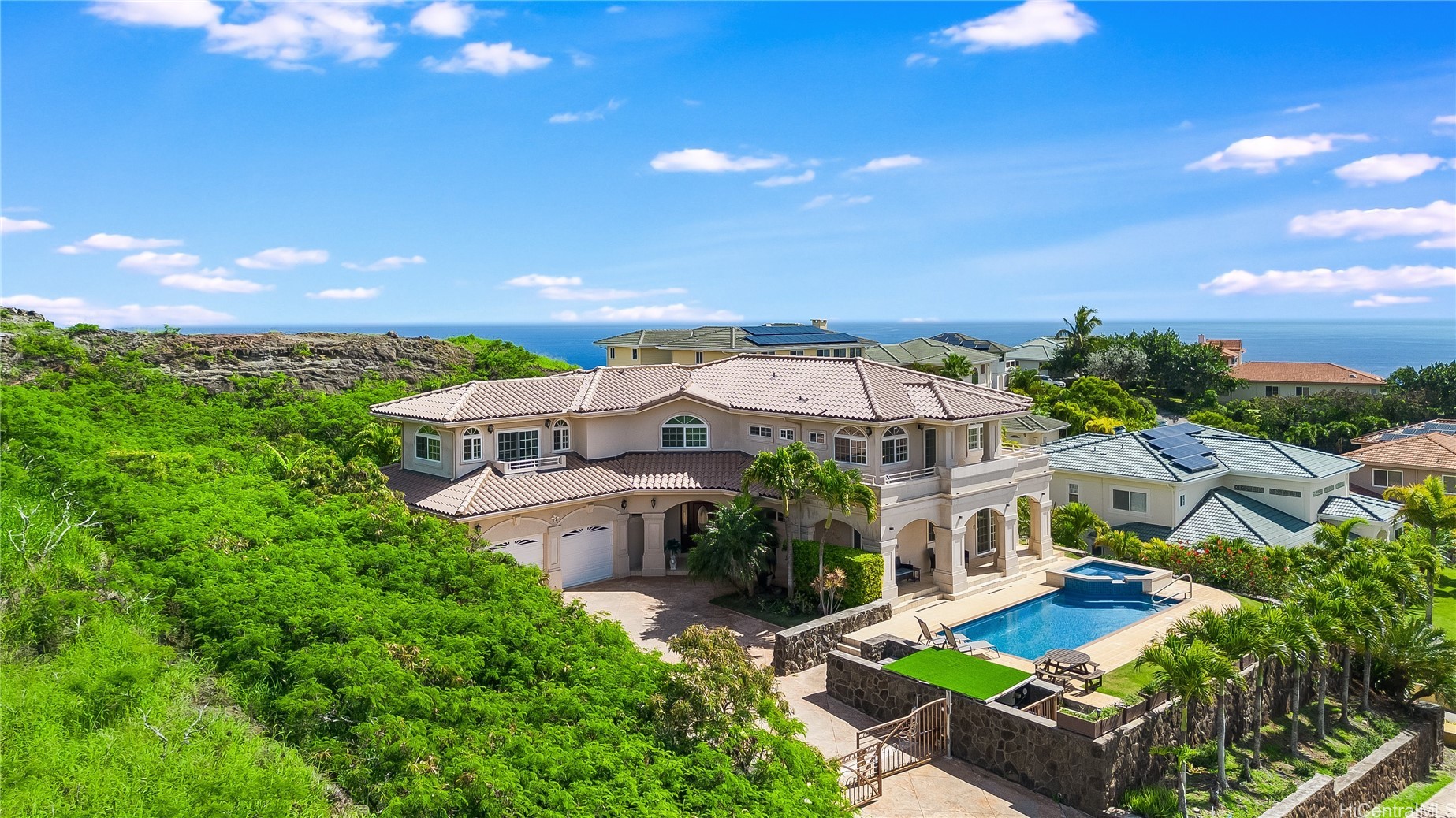 1327 Kamehame Drive