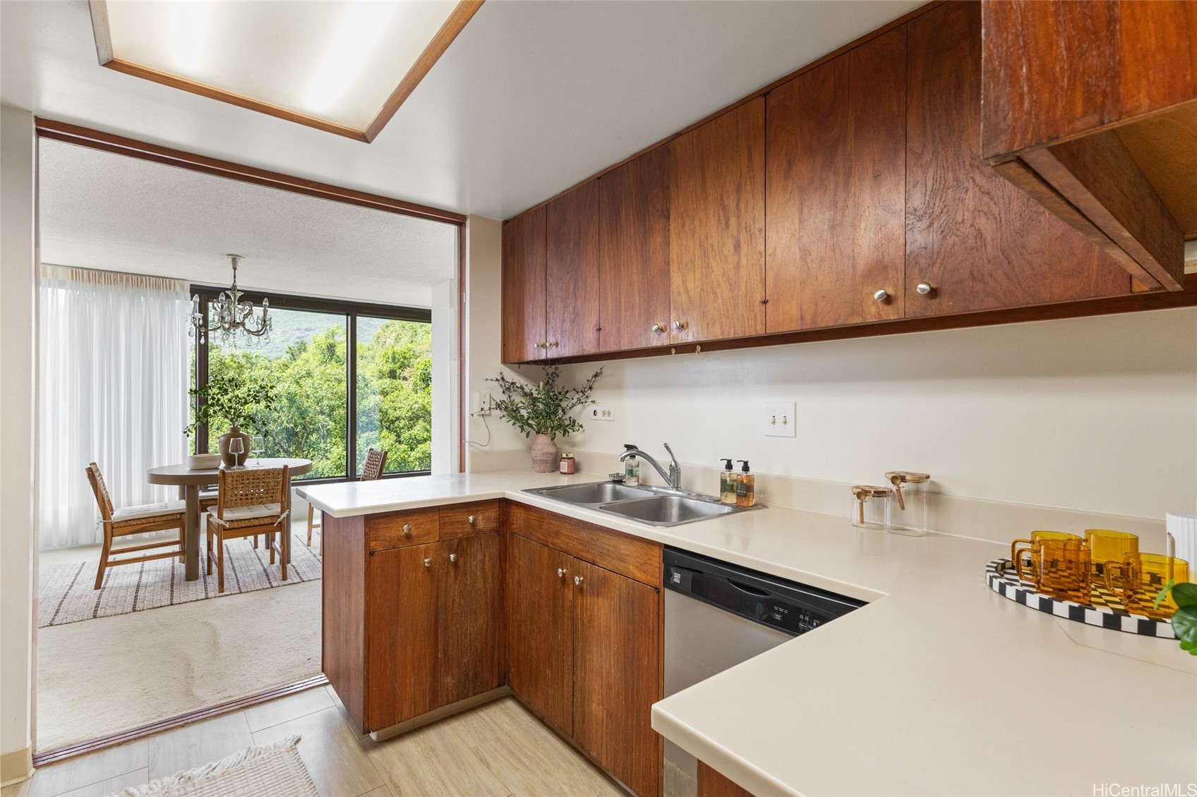 250 Kawaihae Street 4C