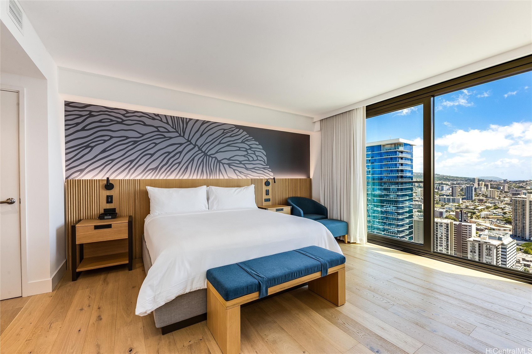 1390 Kapiolani Boulevard 3605