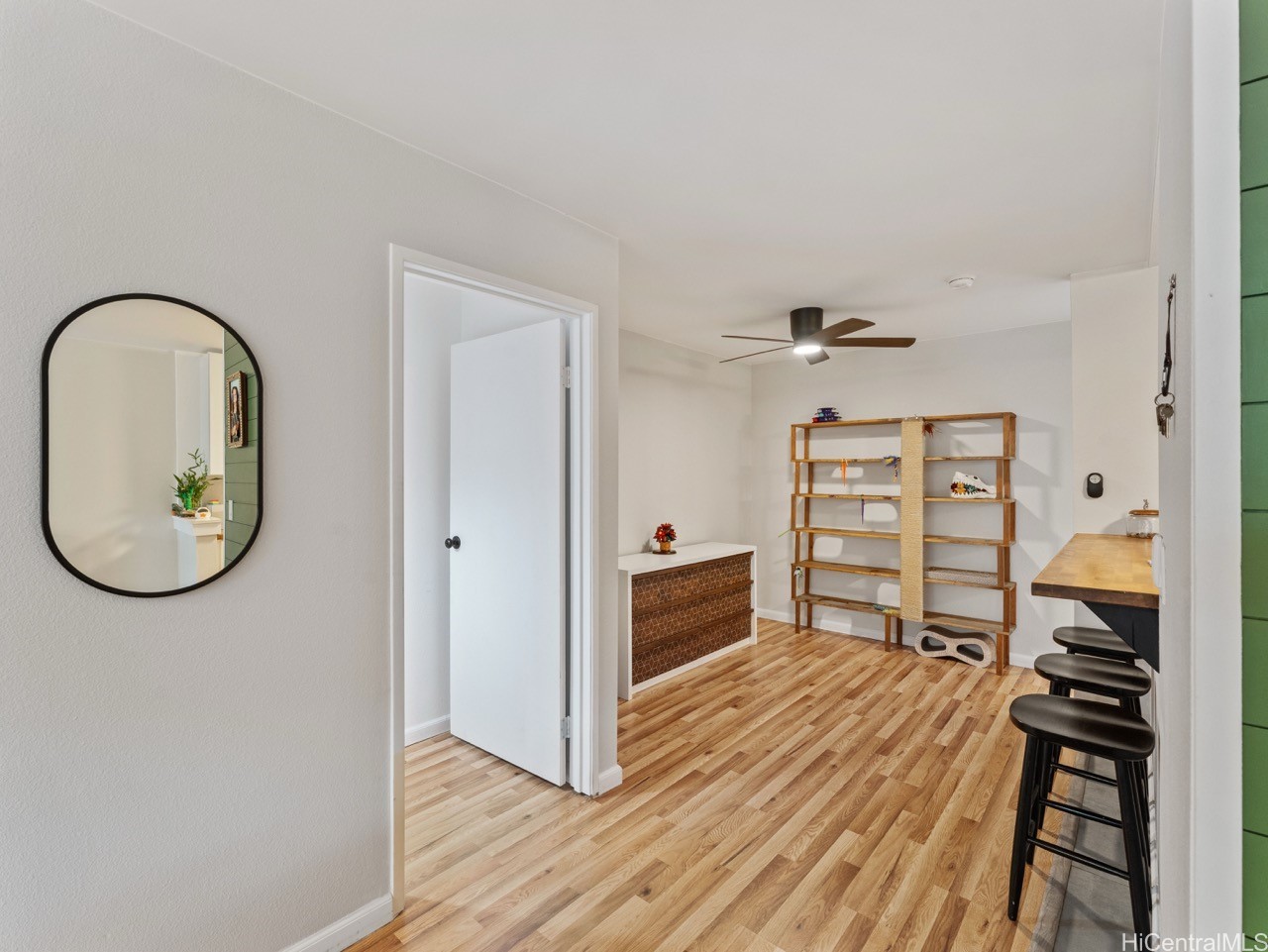 46-63 Emepela Place P205