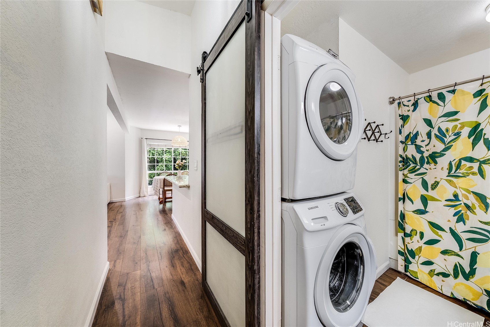 585 Mananai Place 26U