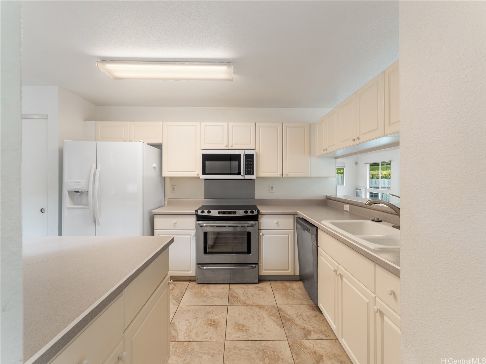 94-829 Lumiauau Street G104