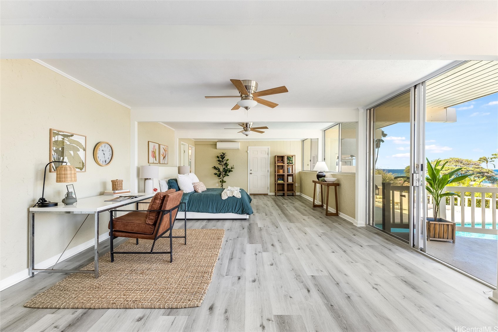532 Portlock Road