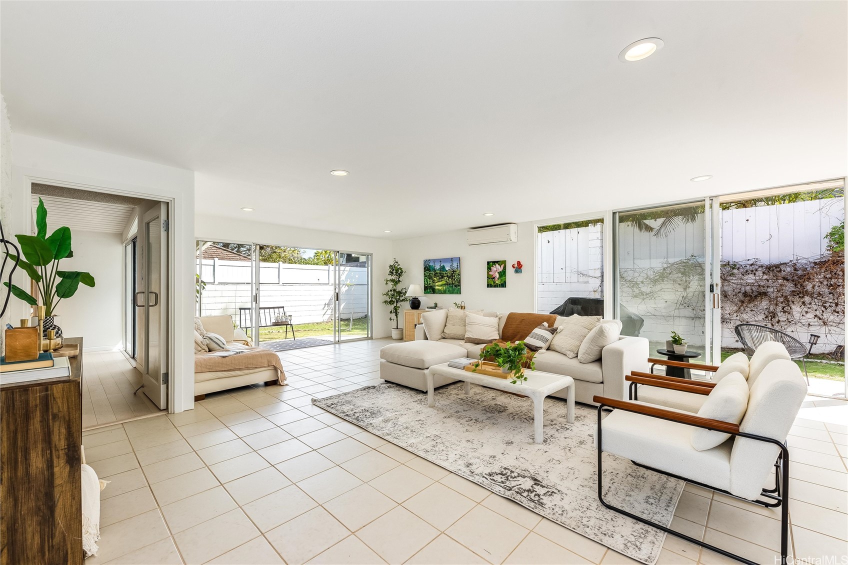 532 Portlock Road