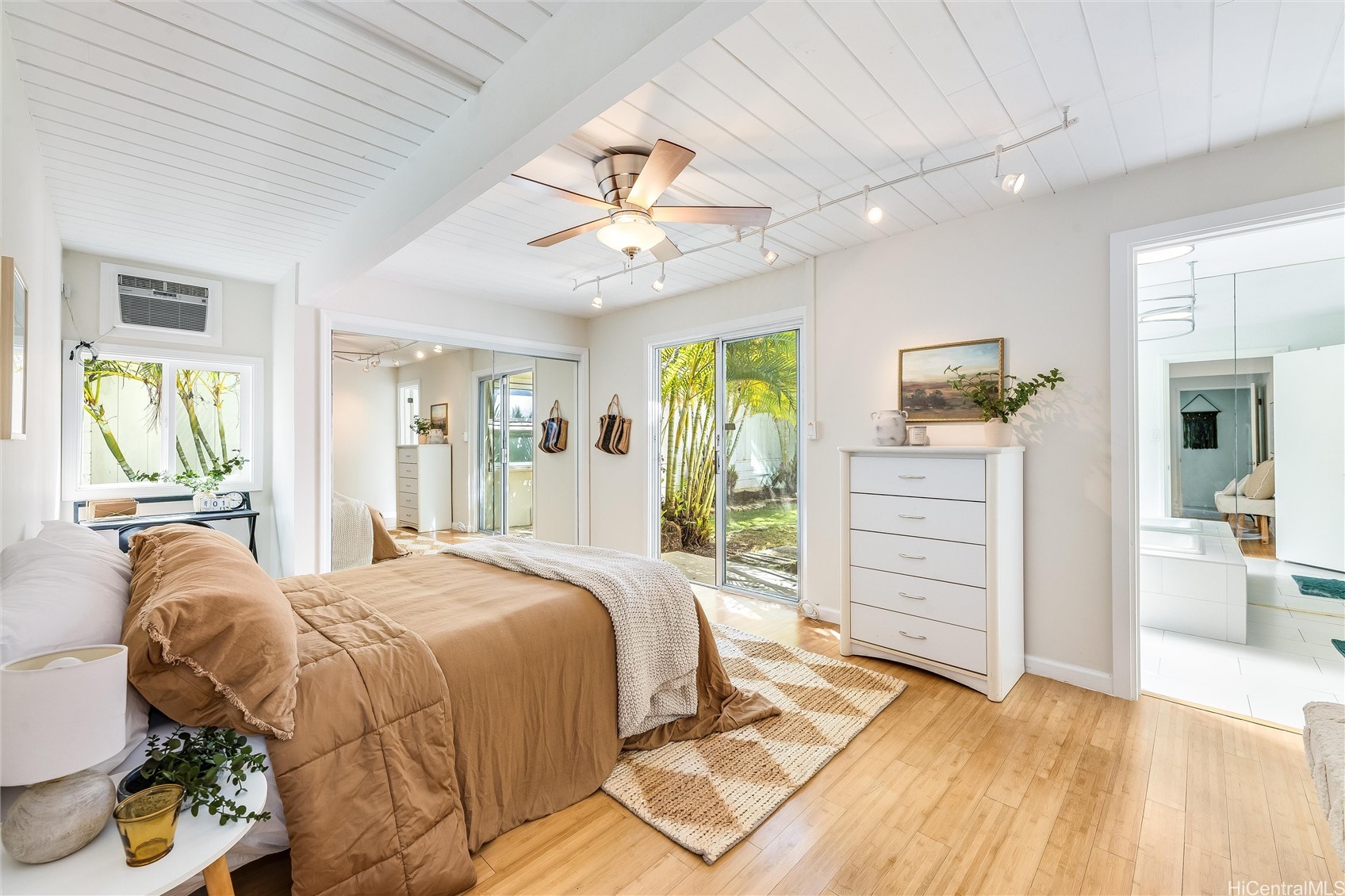 532 Portlock Road
