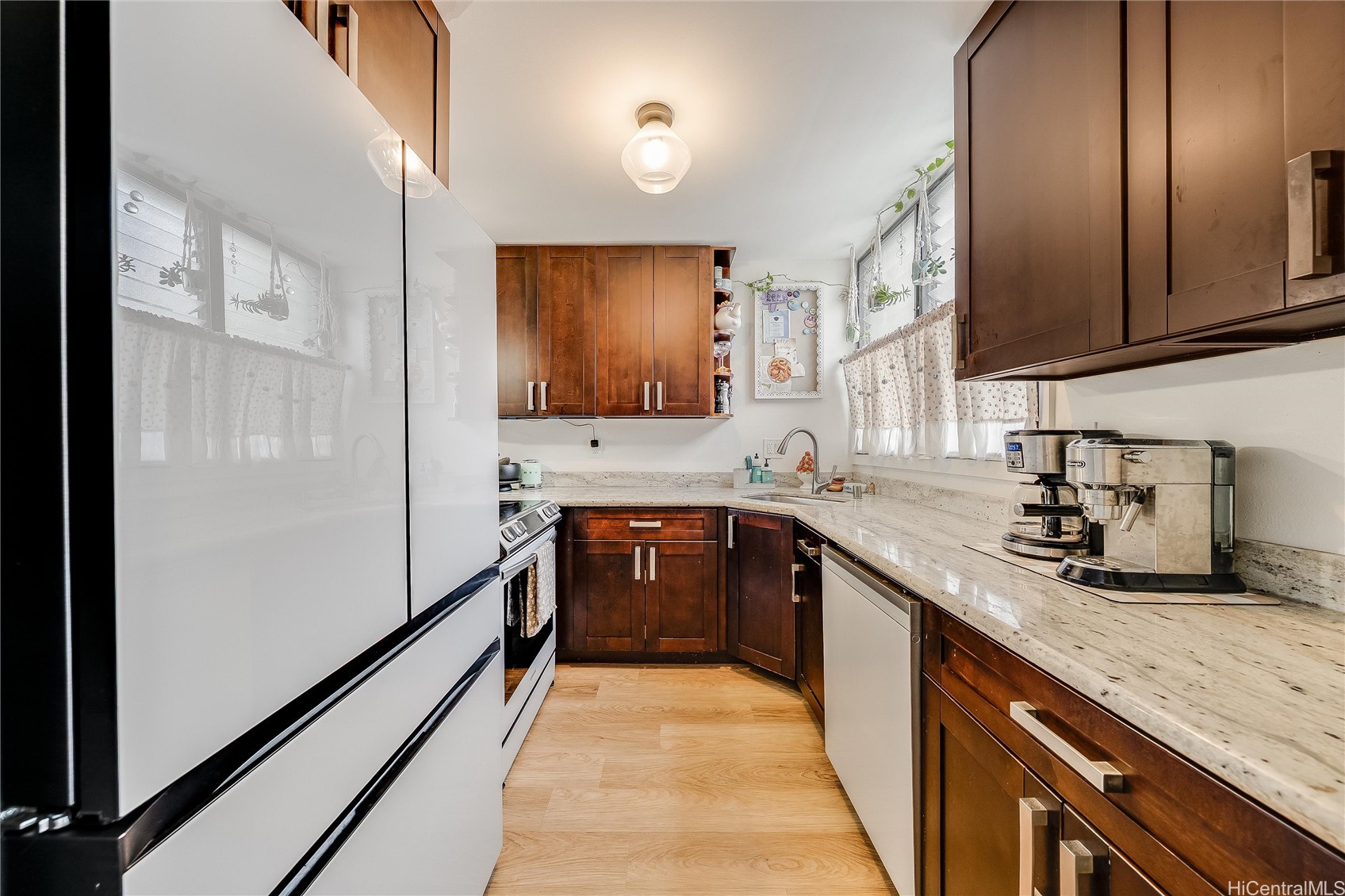 333 Aoloa Street 411