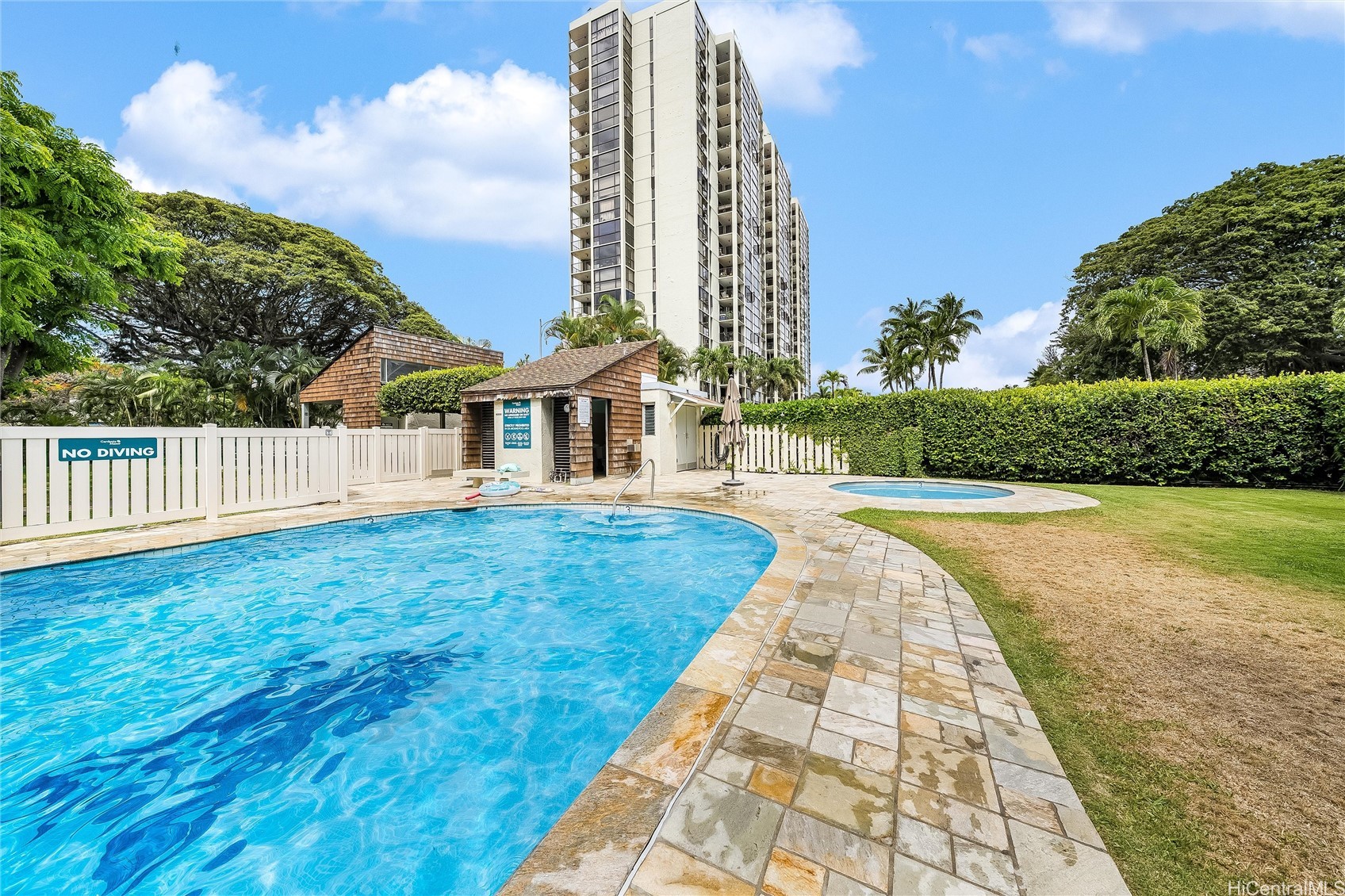 333 Aoloa Street 411