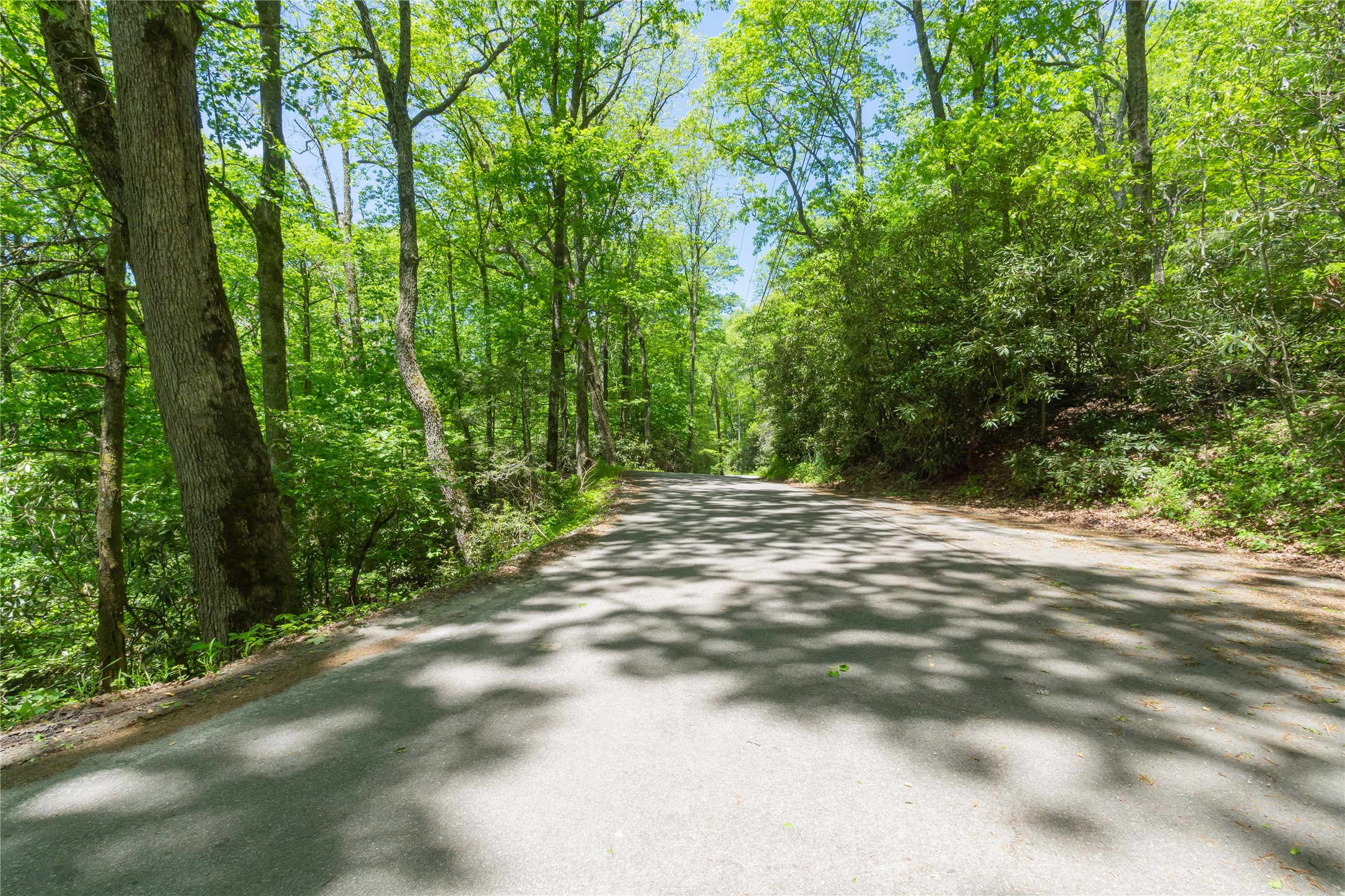 TBD Upper Lake Road