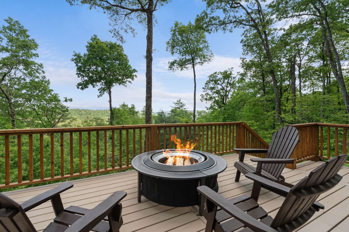 48 Bearfoot Lane