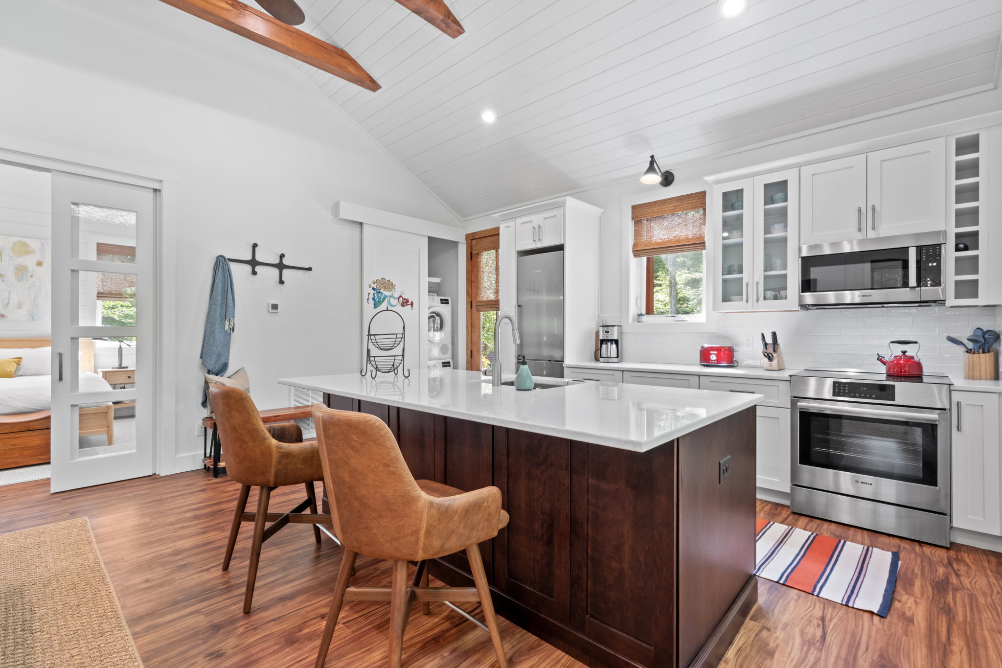 891 Crescent Trail