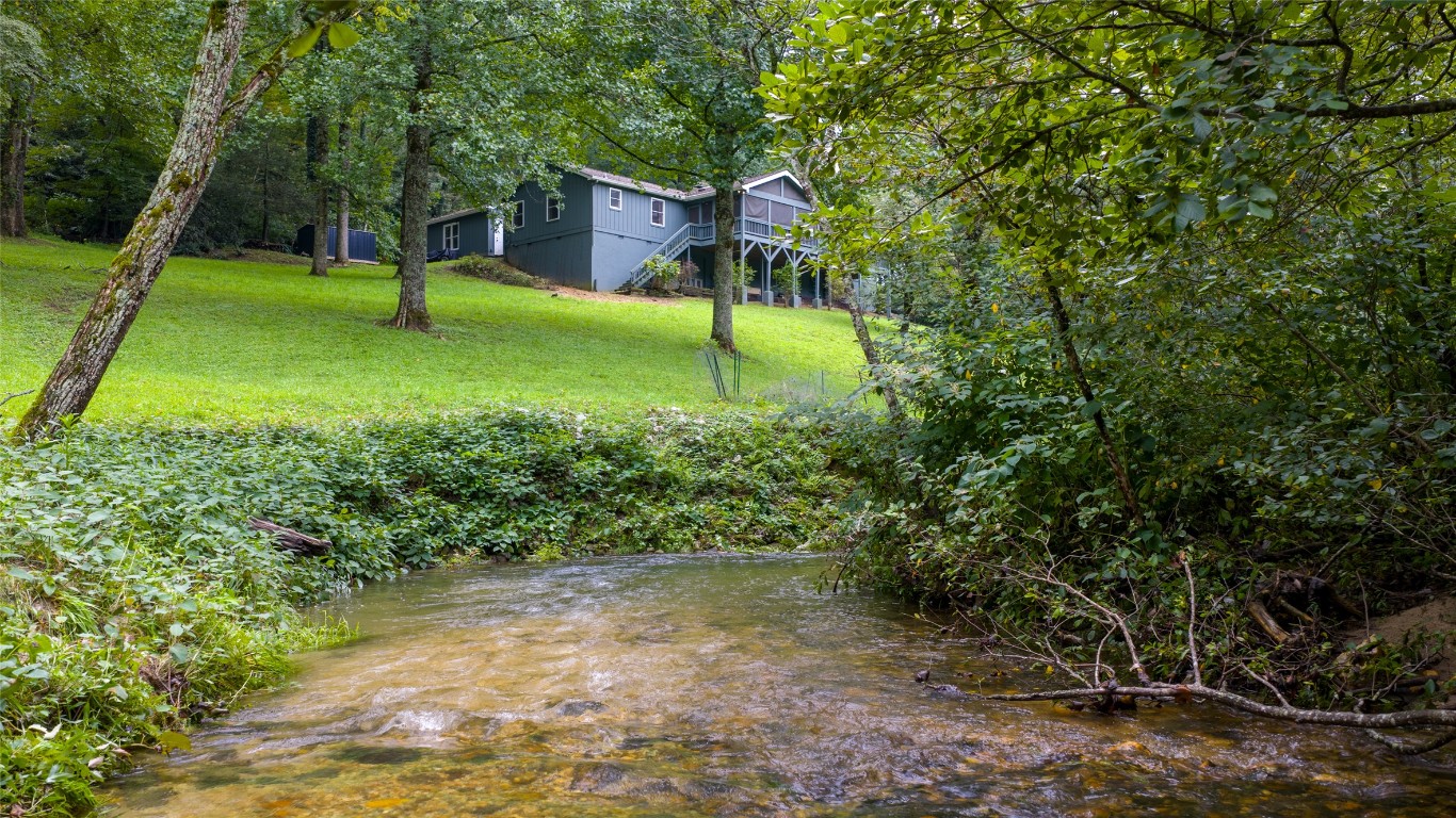 3175 Clear Creek Road