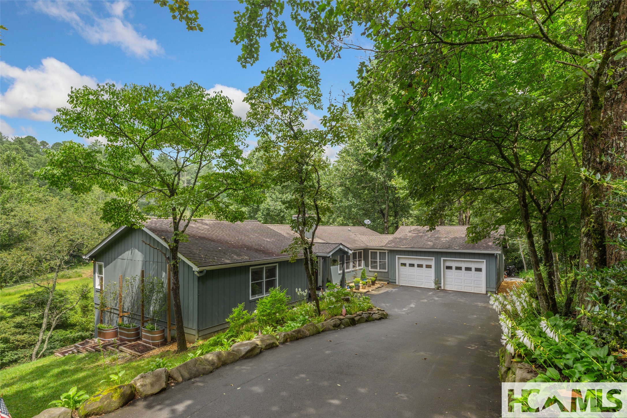 3175 Clear Creek Road