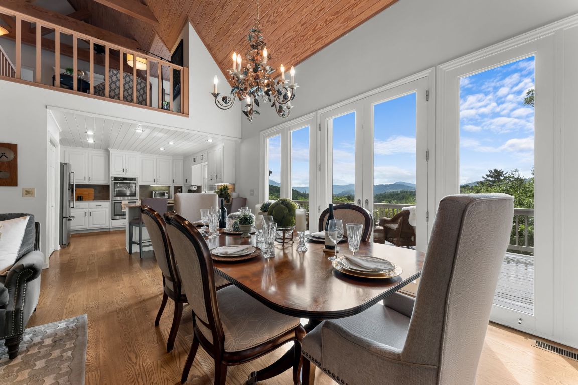 1031 W Rochester Drive