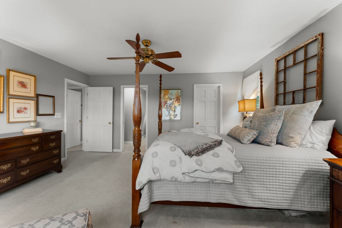 1031 W Rochester Drive