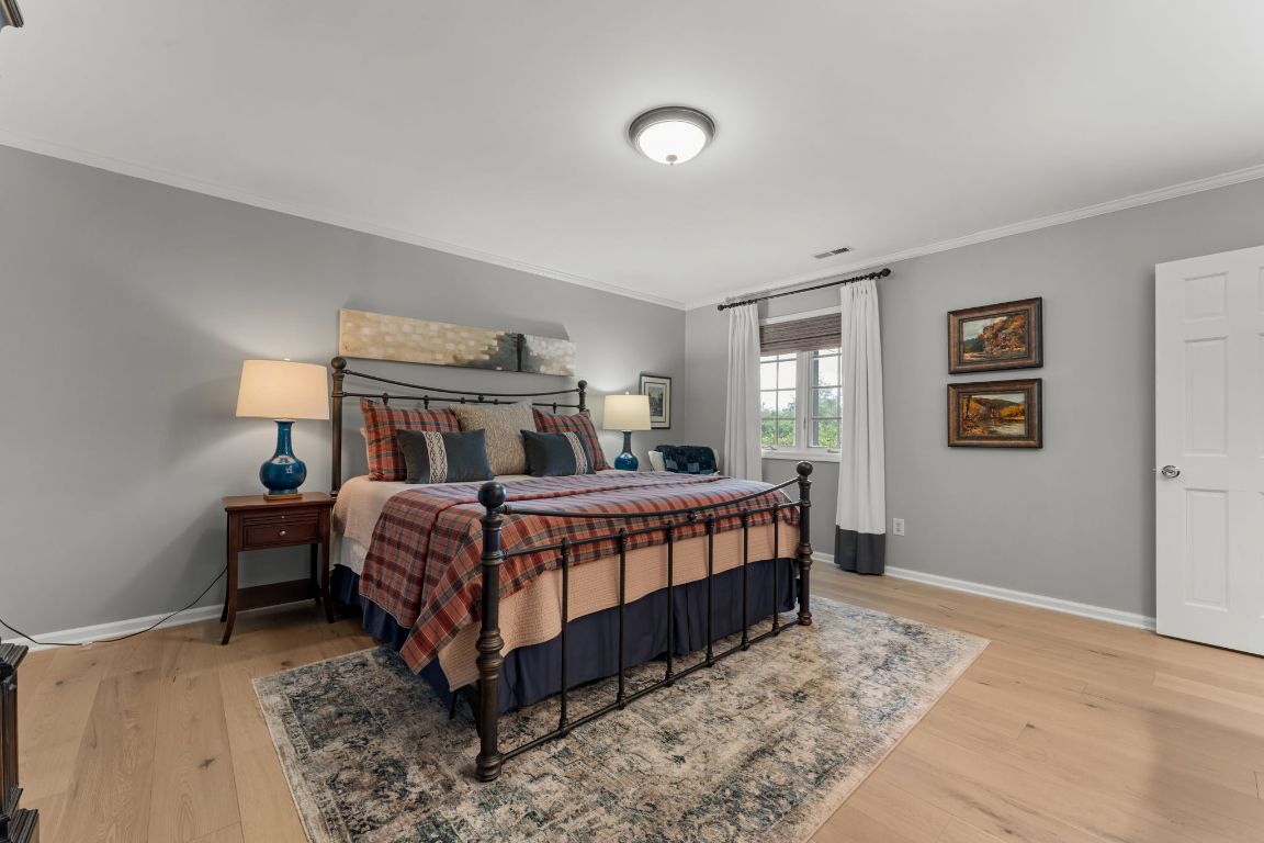 1031 W Rochester Drive