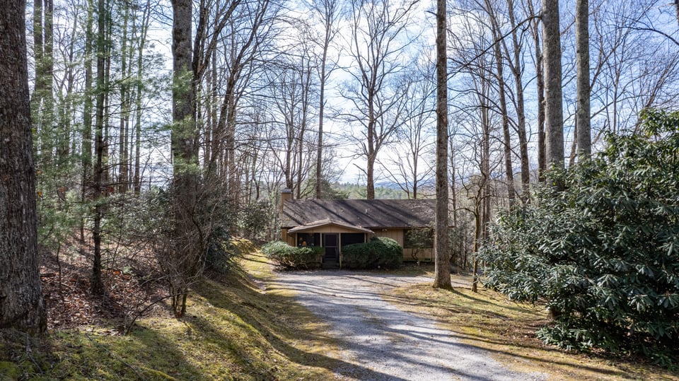 1696 Clear Creek Road