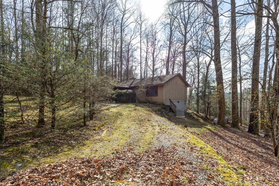 1696 Clear Creek Road