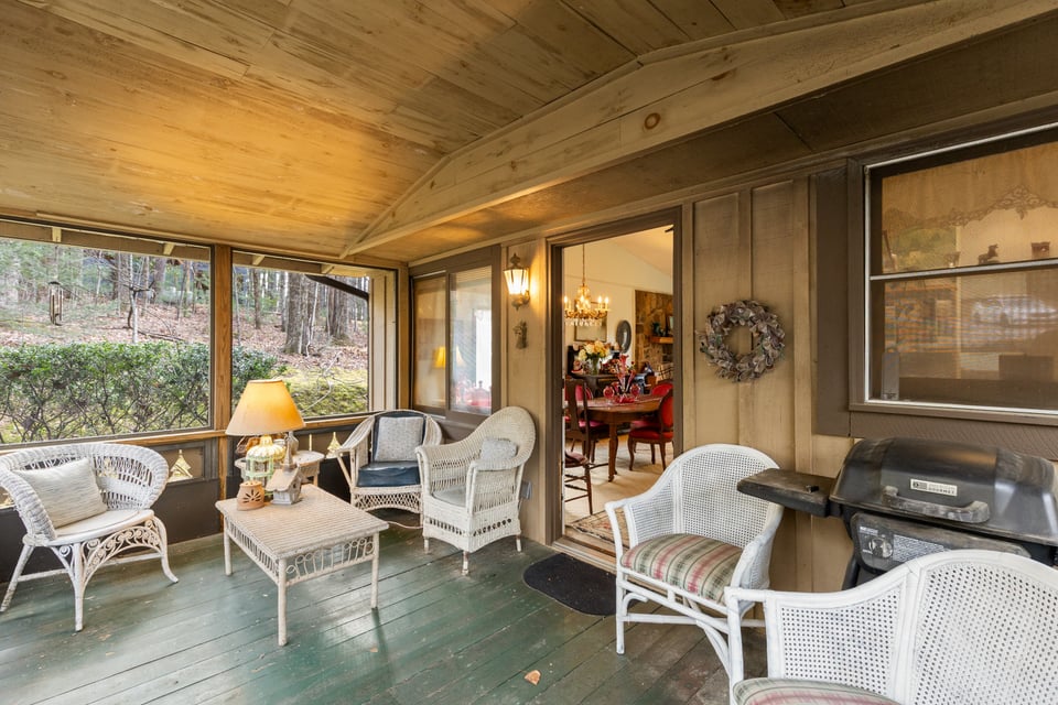 1696 Clear Creek Road