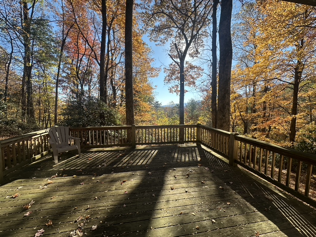 1696 Clear Creek Road