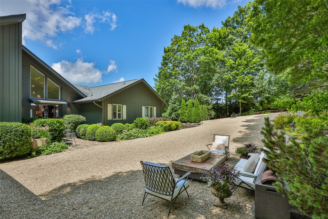 2618 Big Sheepcliff Road