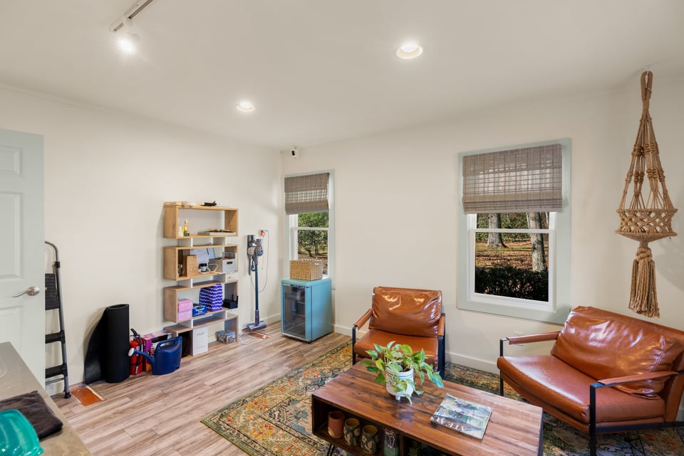 641 N 4th Street
