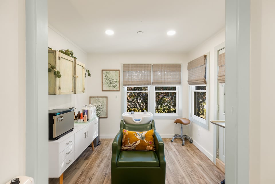 641 N 4th Street
