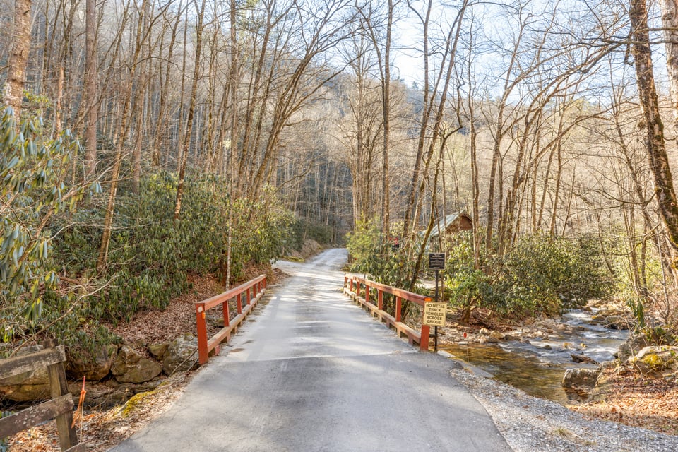 795 Buck Falls Road