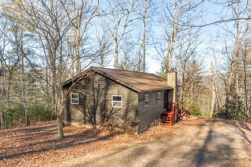 795 Buck Falls Road