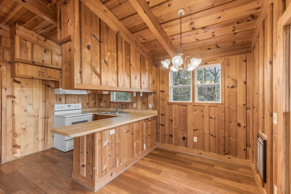 795 Buck Falls Road