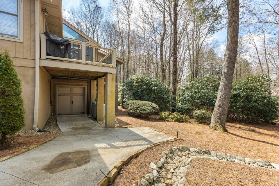 174 Garnet Rock Trail