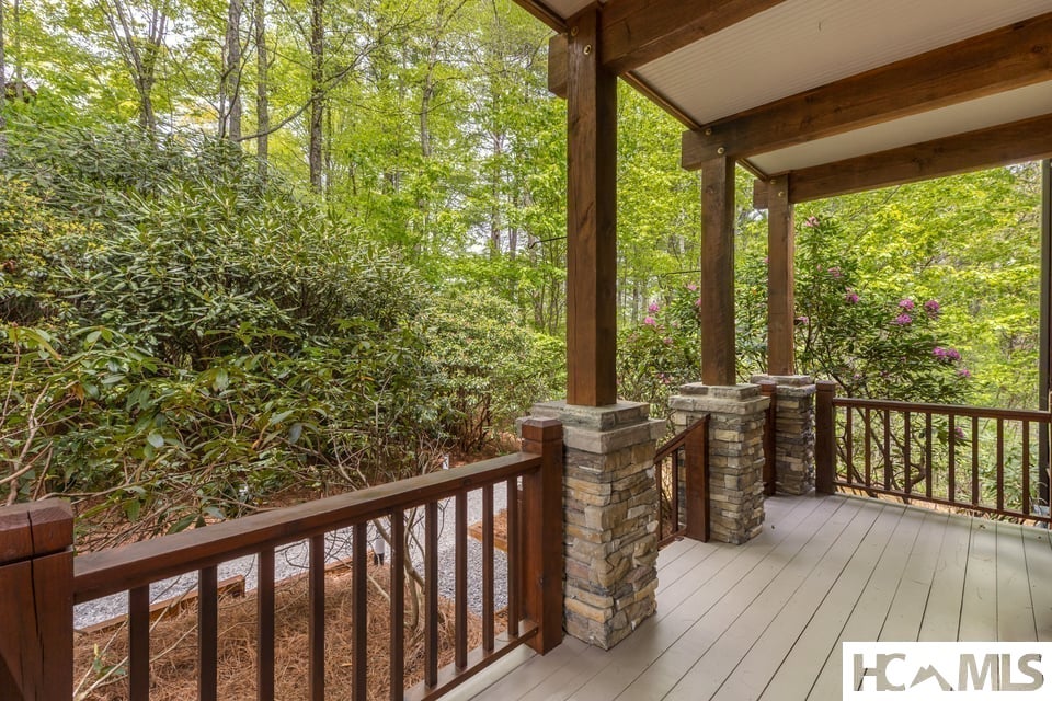 48 Bearfoot Lane