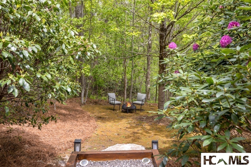 48 Bearfoot Lane