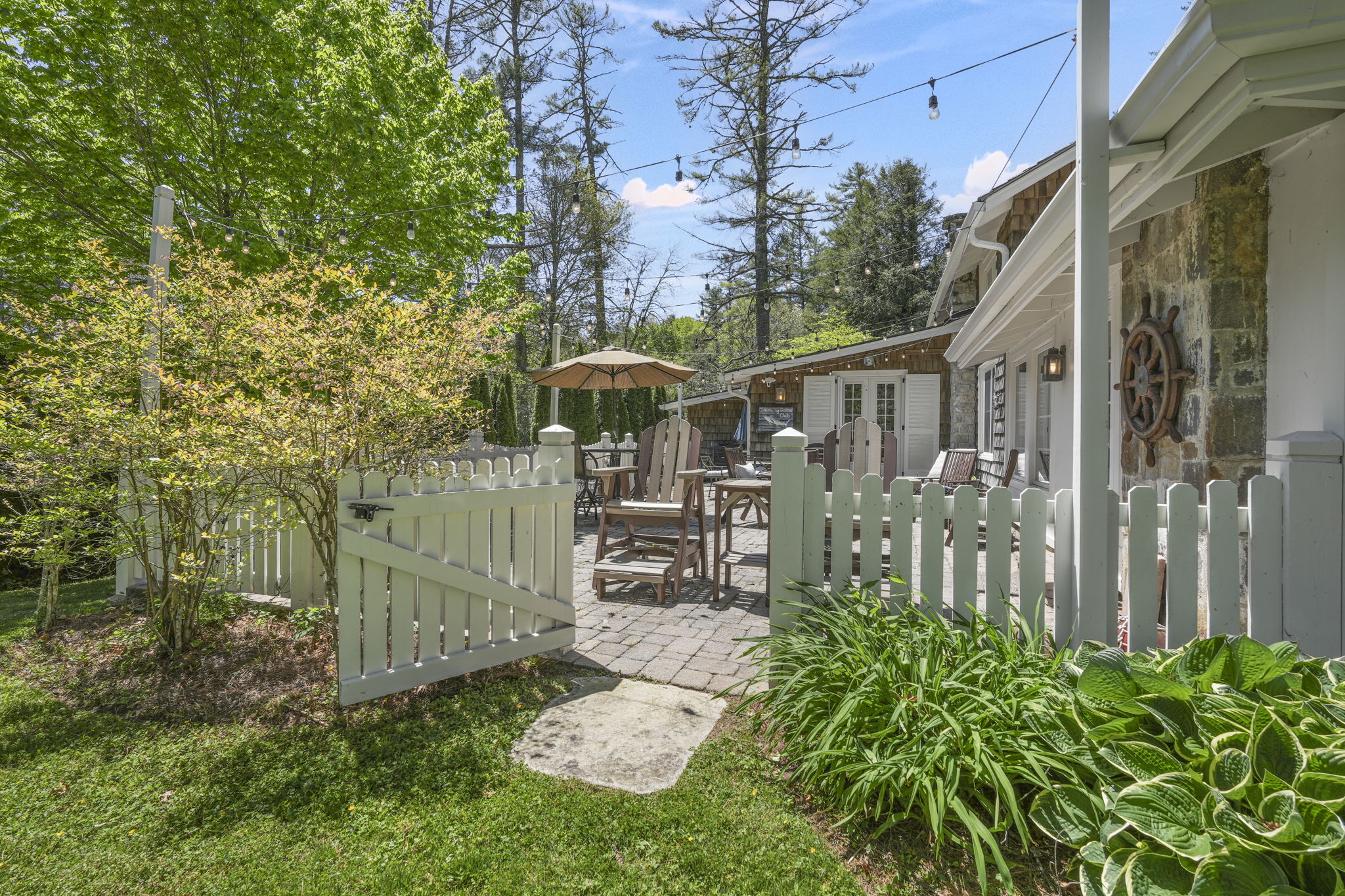 343 Cullasaja Drive