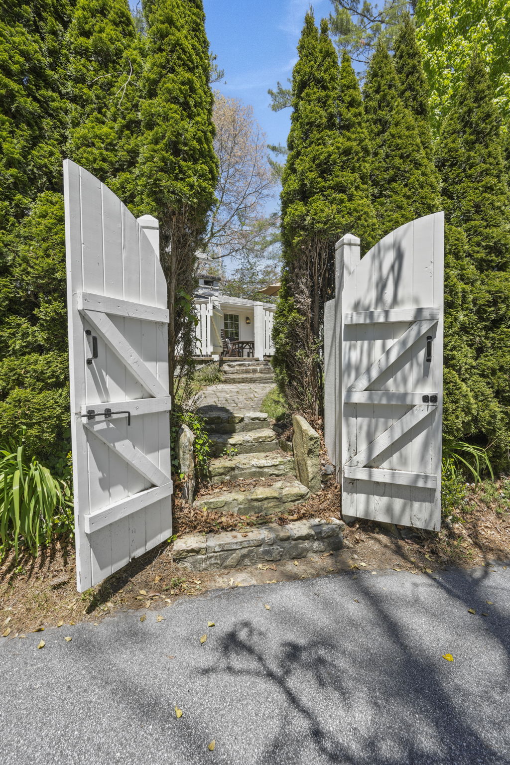 343 Cullasaja Drive