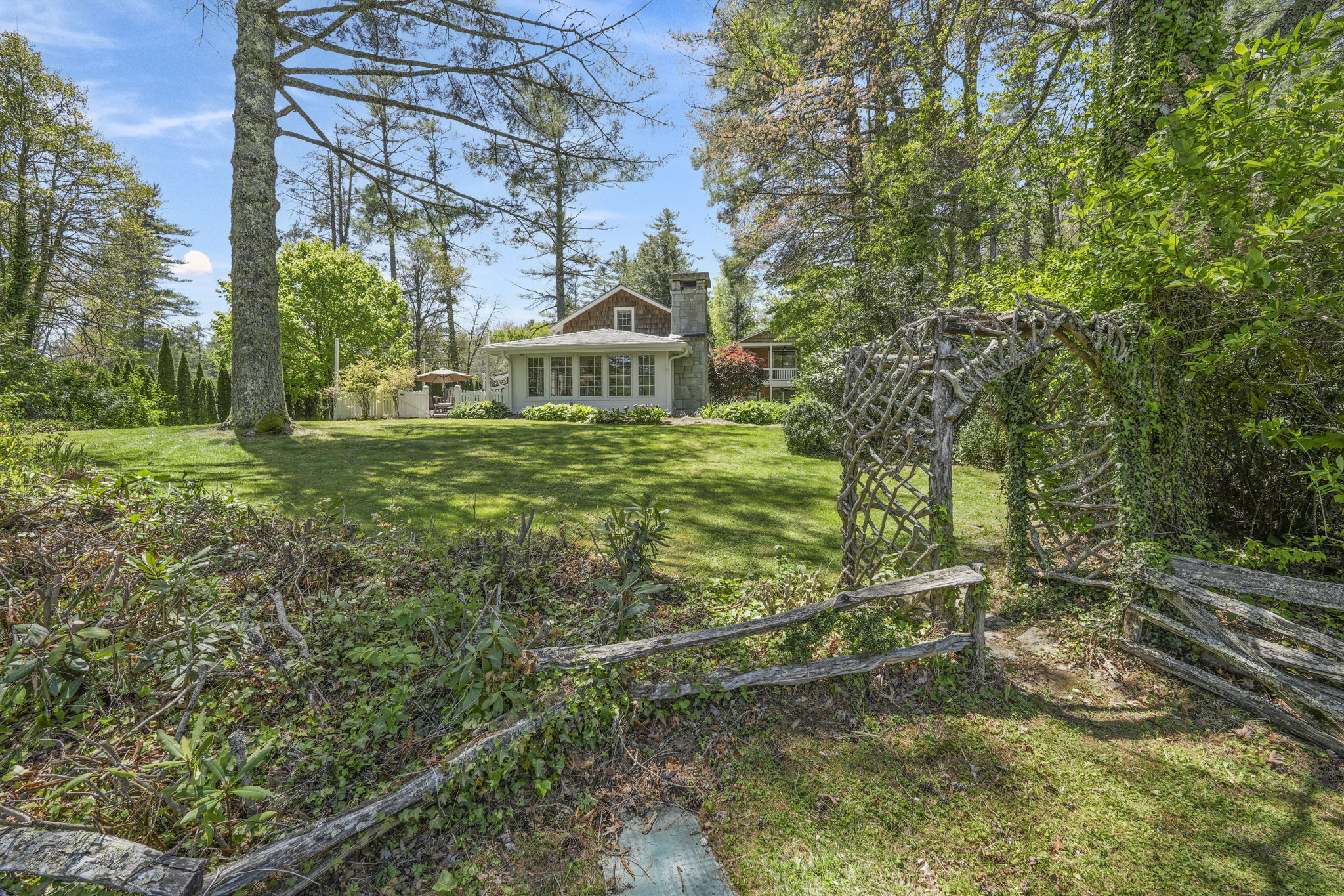 343 Cullasaja Drive
