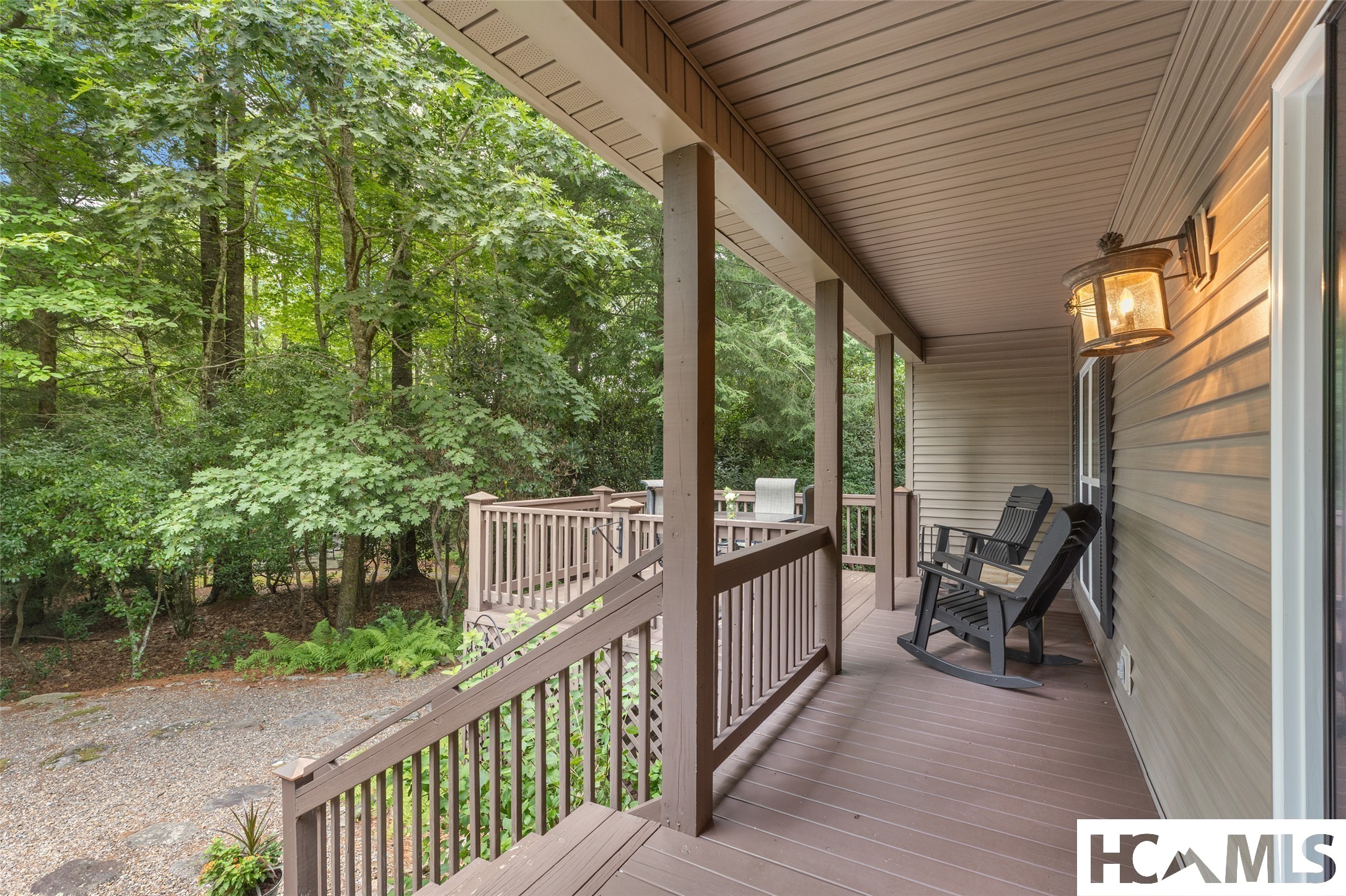 141 Dolly Lane