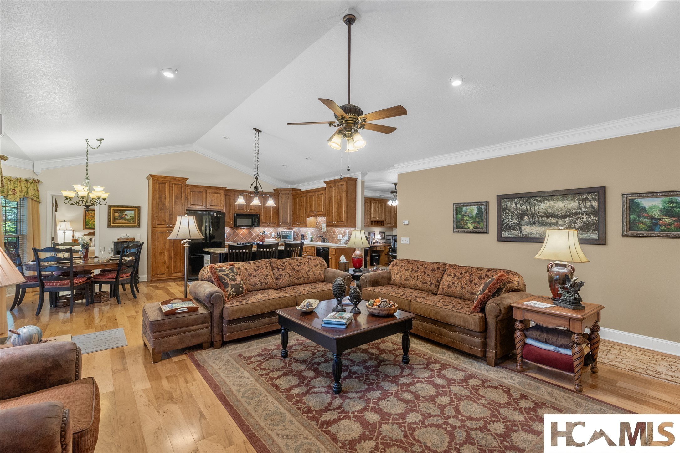 141 Dolly Lane