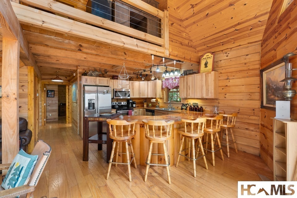 4435 Flat Mountain Road