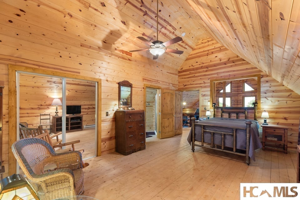 4435 Flat Mountain Road
