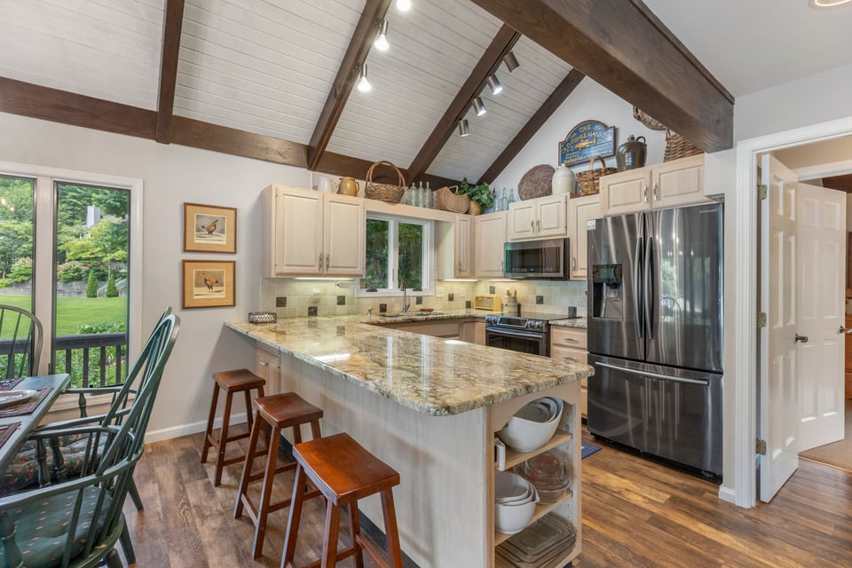 82 Innsbrook Drive