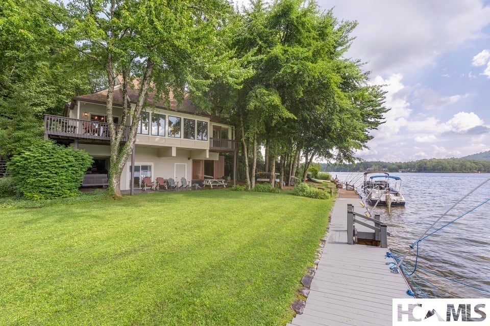 82 Innsbrook Drive