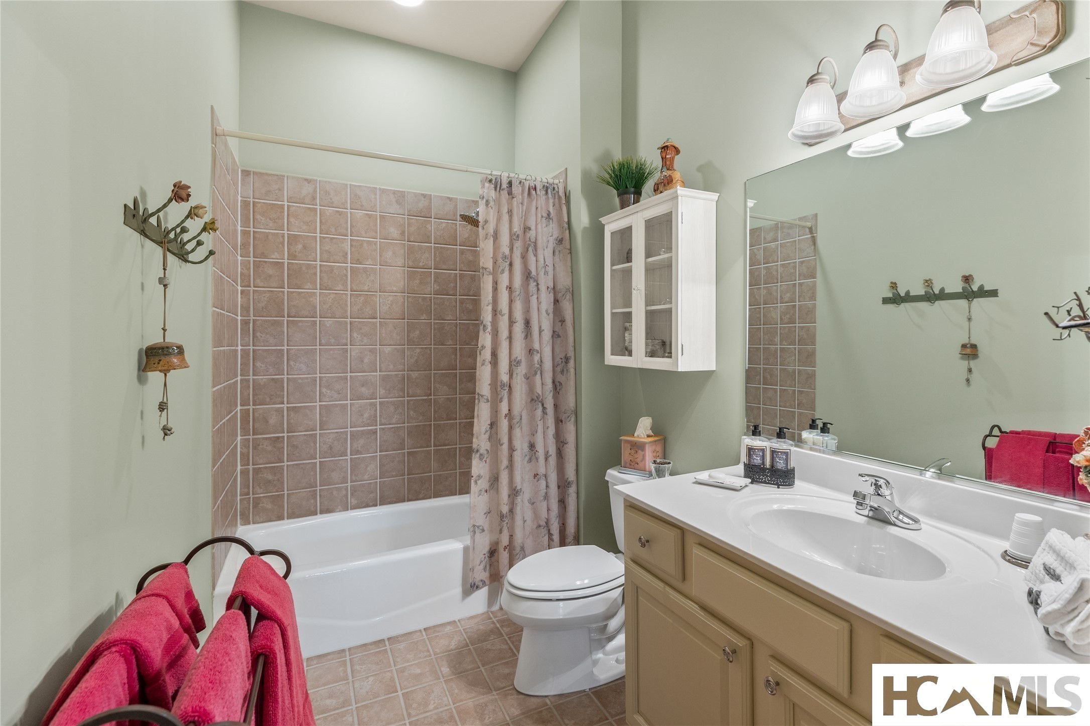 21 Crescent Trail