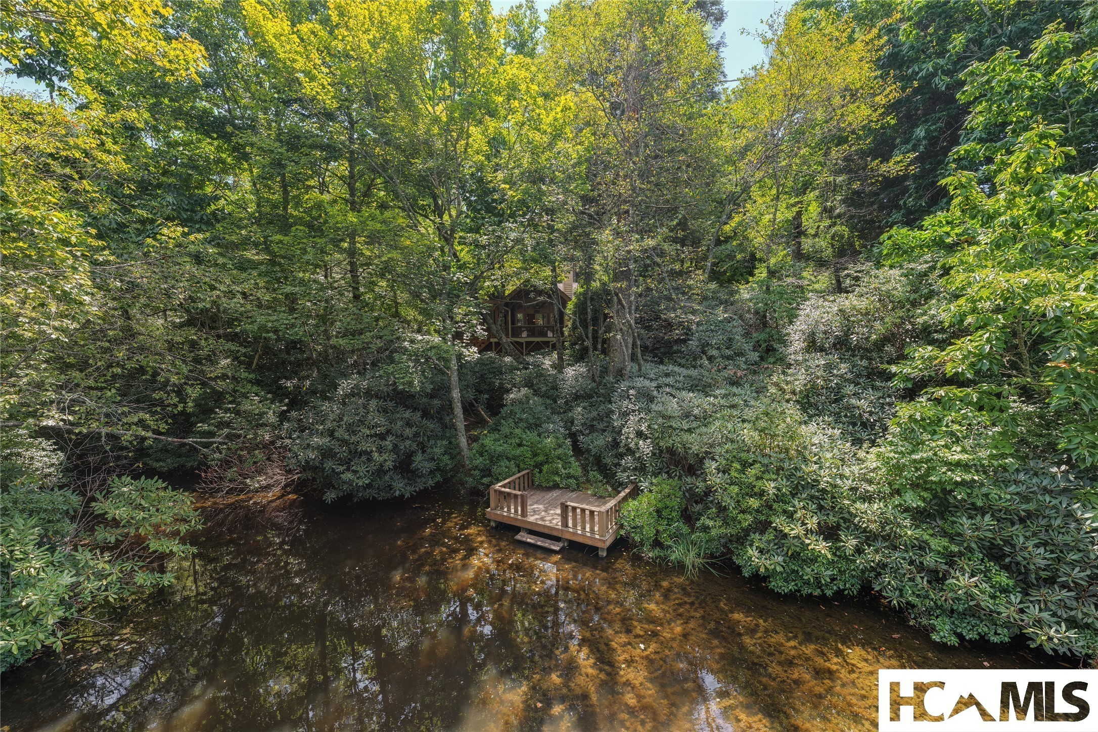 21 Crescent Trail