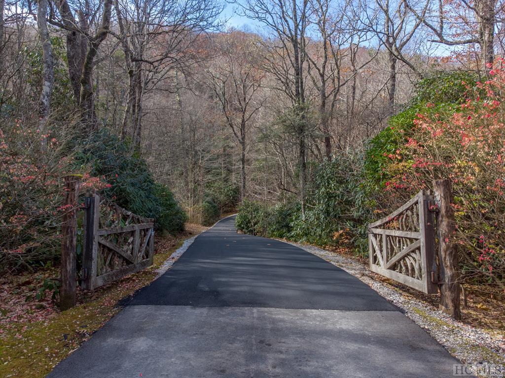 Tract 12 Lake Sequoyah Drive